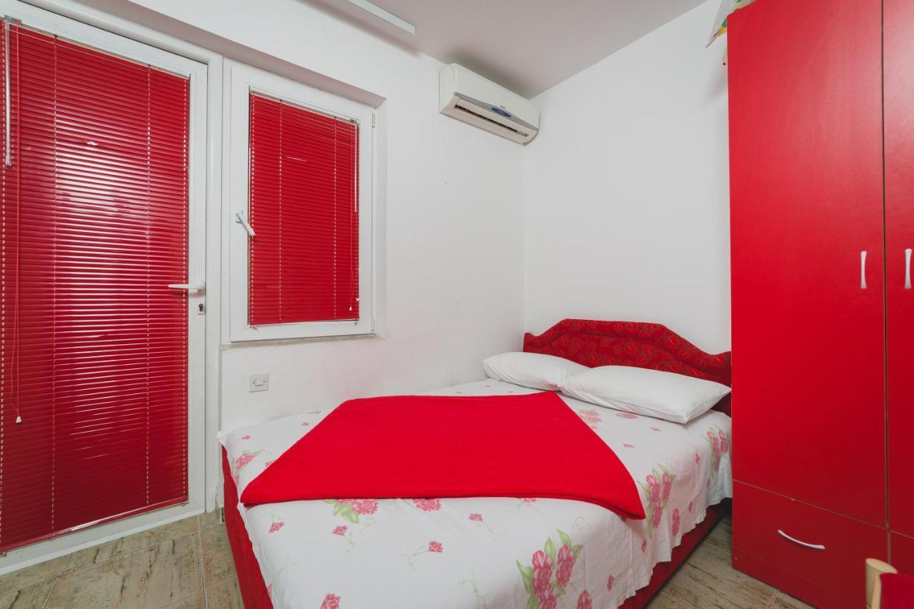 Apartments Andjela บุดวา ภายนอก รูปภาพ