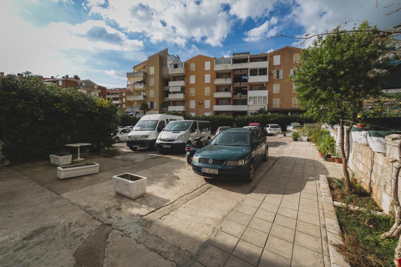 Apartments Andjela บุดวา ภายนอก รูปภาพ